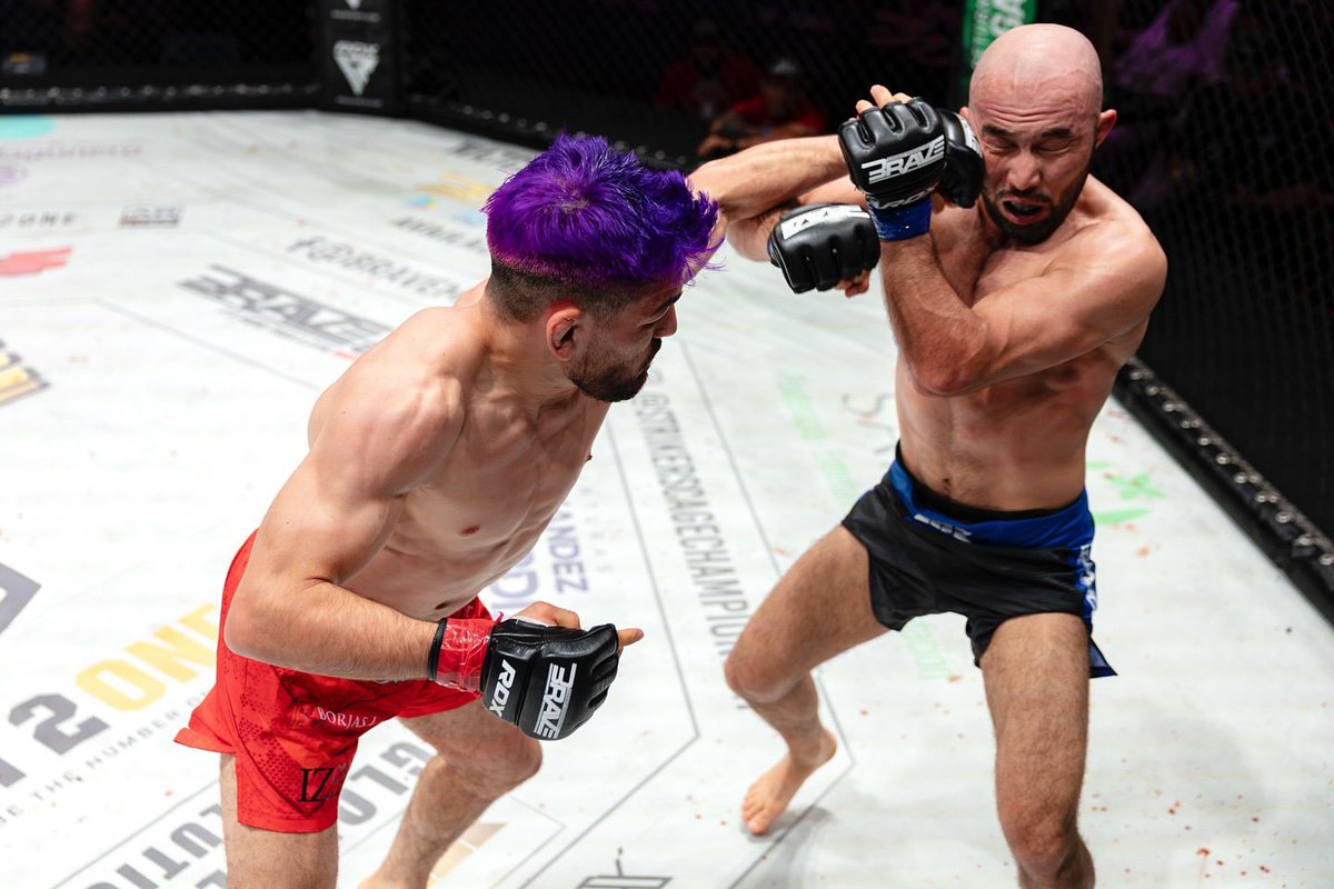 ShortyTorresMMA's tweet image. Regardless of my opinion on my fight. What’s for sure is this man could take a shot! 💪🏻🔥👏🏻

📸 @jpfightshots @bravemmaf @fight2one 

#BraveCF #Fight2One #Combination #HeadKick #GettingBetterEveryday We Can, We Will, Together, We Are, #TeamShorty