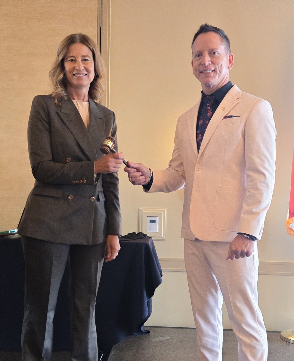 We would like to recognize our outgoing 2024-25 President, Richard Arvizu, P.E., CFM. Looking forward to another incredible year at TSPE with our 2025-26 President, Shauna Weaver, P.E.! 👏  #TSPE #TSPECON