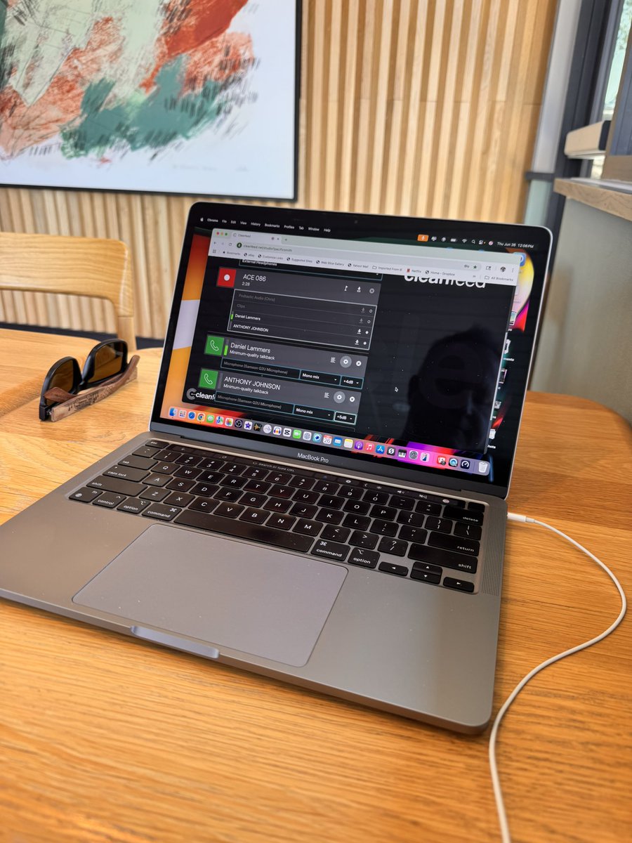Internet is down at the house today and I have a client recording. Starbucks WiFi to the rescue. 

It’s noisy here, music cranking etc. Luckily I’m only recording their audio (not me) 

<a href="/cleanfeedNET/">Cleanfeed</a> audio multitrack recording 

#PodcastandChill #podnation #podcasters