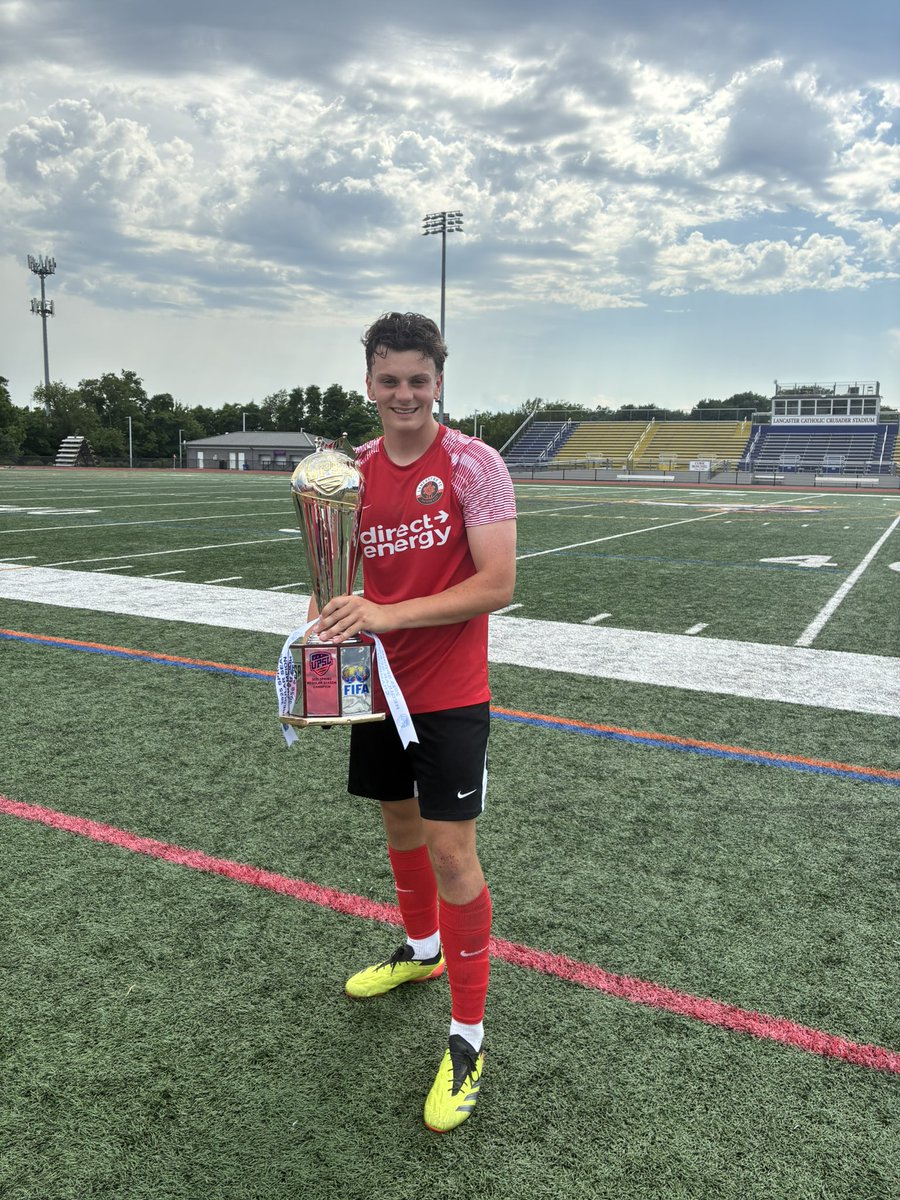 JoeDefries2's tweet image. UPSL league champions 🏆