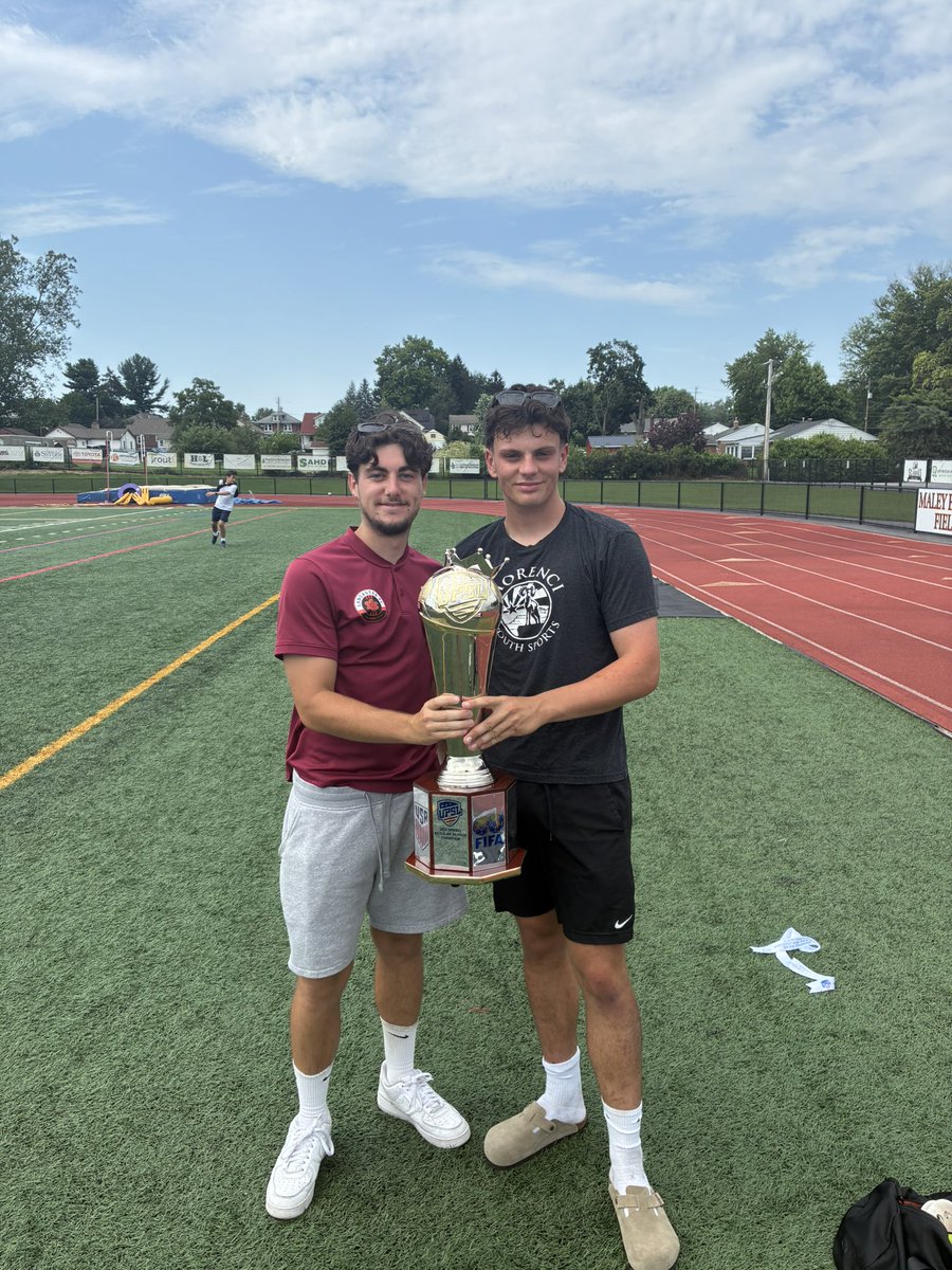 JoeDefries2's tweet image. UPSL league champions 🏆