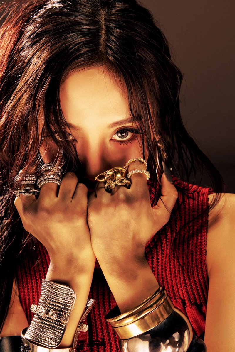 Look at my hands, proof that I’m a hard worker. And if you ask what I’ve been up to, I won’t say much… just that I’ve been doing the Dirty Work around here. Not everyone can handle it, but I make it look effortless. Grit, guts, and a touch of glam, that’s how I get it done.