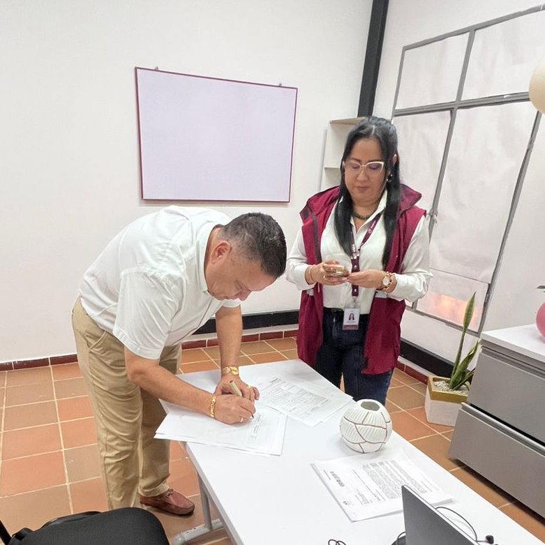 MintrabajoCol's tweet photo. 📌La DT Arauca, siguiendo las Políticas del #MinTrabajo y generando escenarios que permitan el alcance de un mercado laboral incluyente, más justo y equitativo, donde las y los trabajadores tengan acceso a trabajos dignos, decentes y de calidad ... 
🧵👇 https://t.co/iOfTYviMDU