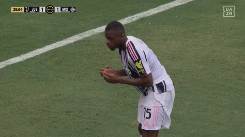 🔴 PIERRE KALULU QUI PETE UN CÂBLE ET MARQUE CONTRE SON ÉQUIPE ????

Il lui est arrivé quoi ??

Juve 1 - 2 City