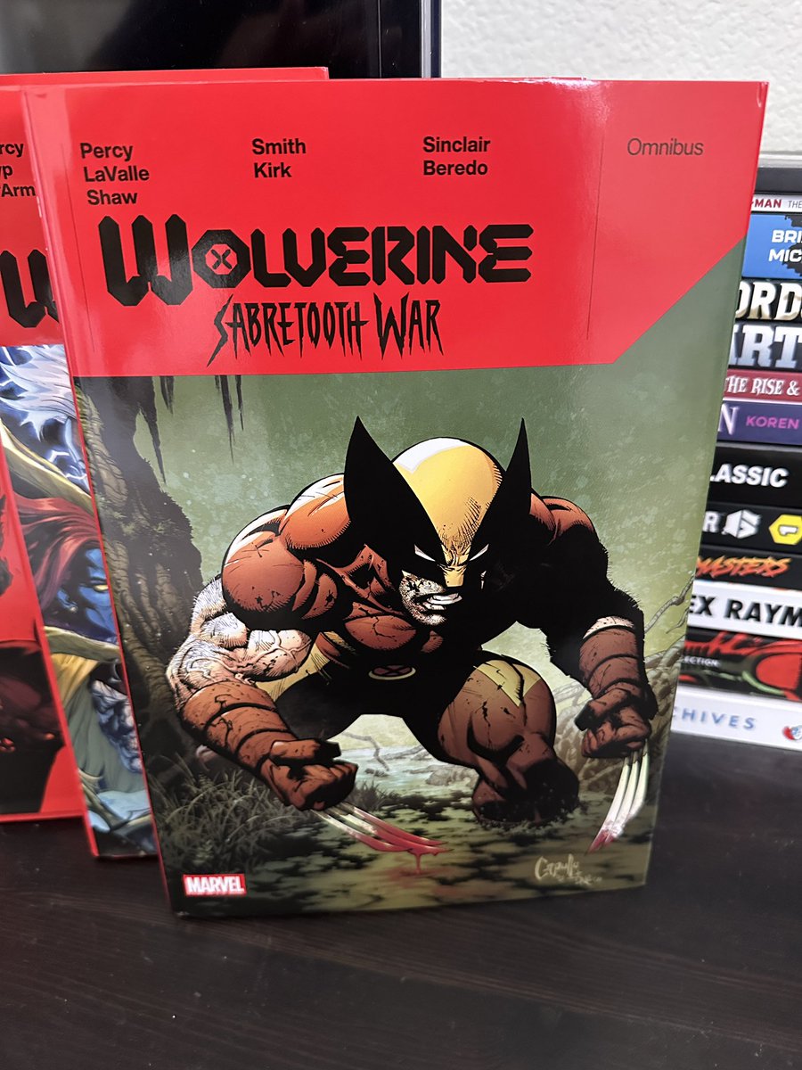 comicbookrpt's tweet image. IT’S HERE! 😱
The End of @Benjamin_Percy ‘s Wolverine run 📚
Wolverine Sabretooth War Omnibus from @MarvelComicsHQ
#wolverine #marvel #comics #thecomicbookreport