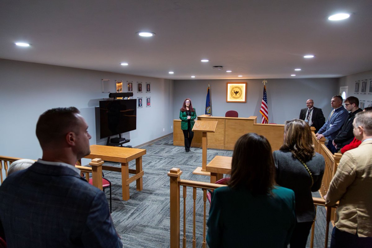 Waynesburg University tweet media