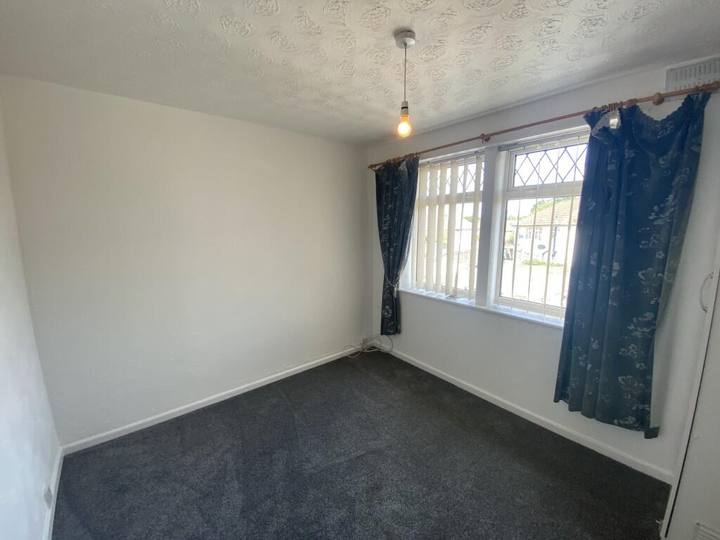 martinco_crewe's tweet photo. ⭐NOW ON THE RENTAL MARKET ⭐

🏡New to the the rental market - 3 bedroom semi-detached house, Marple Crescent, Wistaston, Crewe
💷To Rent - £1,000 PCM Deposit £1,153– unfurnished

☎Contact us now on 01270 500905 to book a viewing. 

#Crewe #Rental #Martiandco https://t.co/bVLKCrU1J1