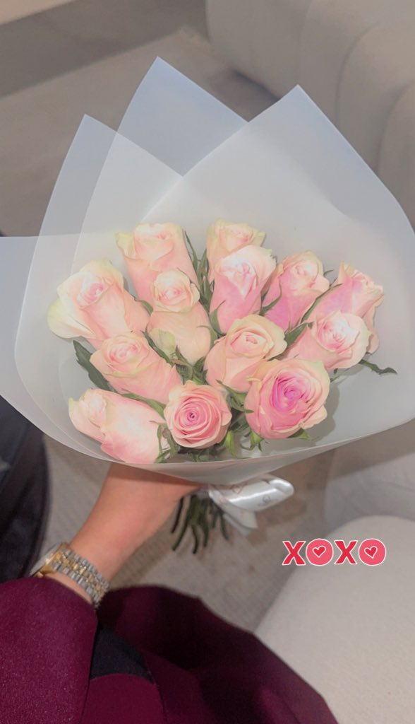 bqudsi's tweet photo. عام هجري سعيد وكل عام وأنتم بخير 🤍
كالعادة، قهوة لوز🥛 و ورد 🌸

اللهم عامًا مليئًا بالخير والجبر وإجابة الدعوات وتحقيق الأمنيات يارب 🤲🏼✨

- ١٤٤٧ هـ. https://t.co/OoWegBkPa0