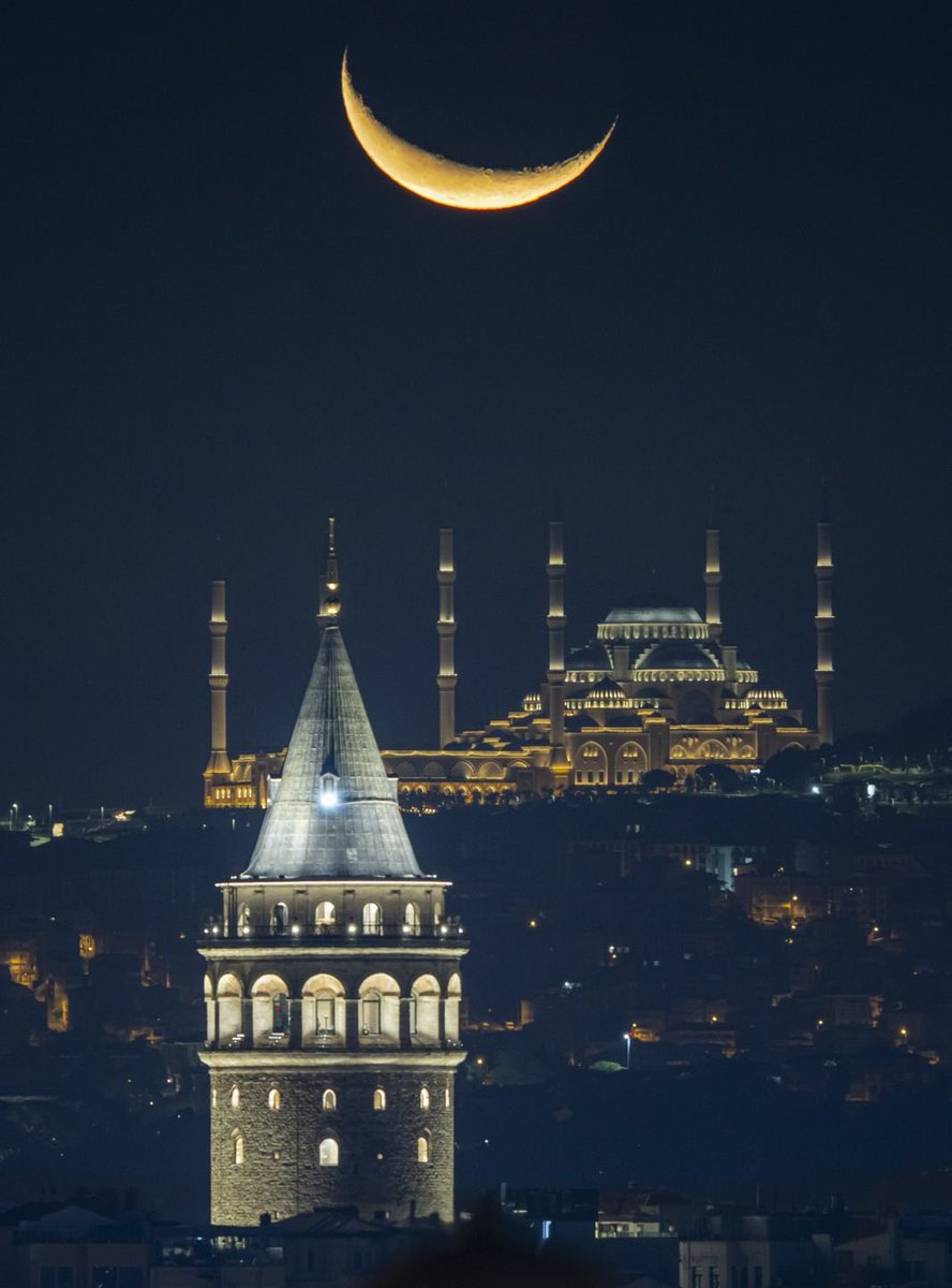 Allah’ım! Huşû duymayan kalpten, doymayan nefisten, fayda vermeyen ilimden ve kabul olunmayan duadan sana sığınırım.” 

#hayirlicumalar #HayırlıCumalar #SonDakika #SONDAKİKA #SonDakika 
Anoma #PoliseCanSuyu #sosyologlaratamabekliyor Özgür Özel Trabzonspor  Kayyum Kılıçdaroğlu