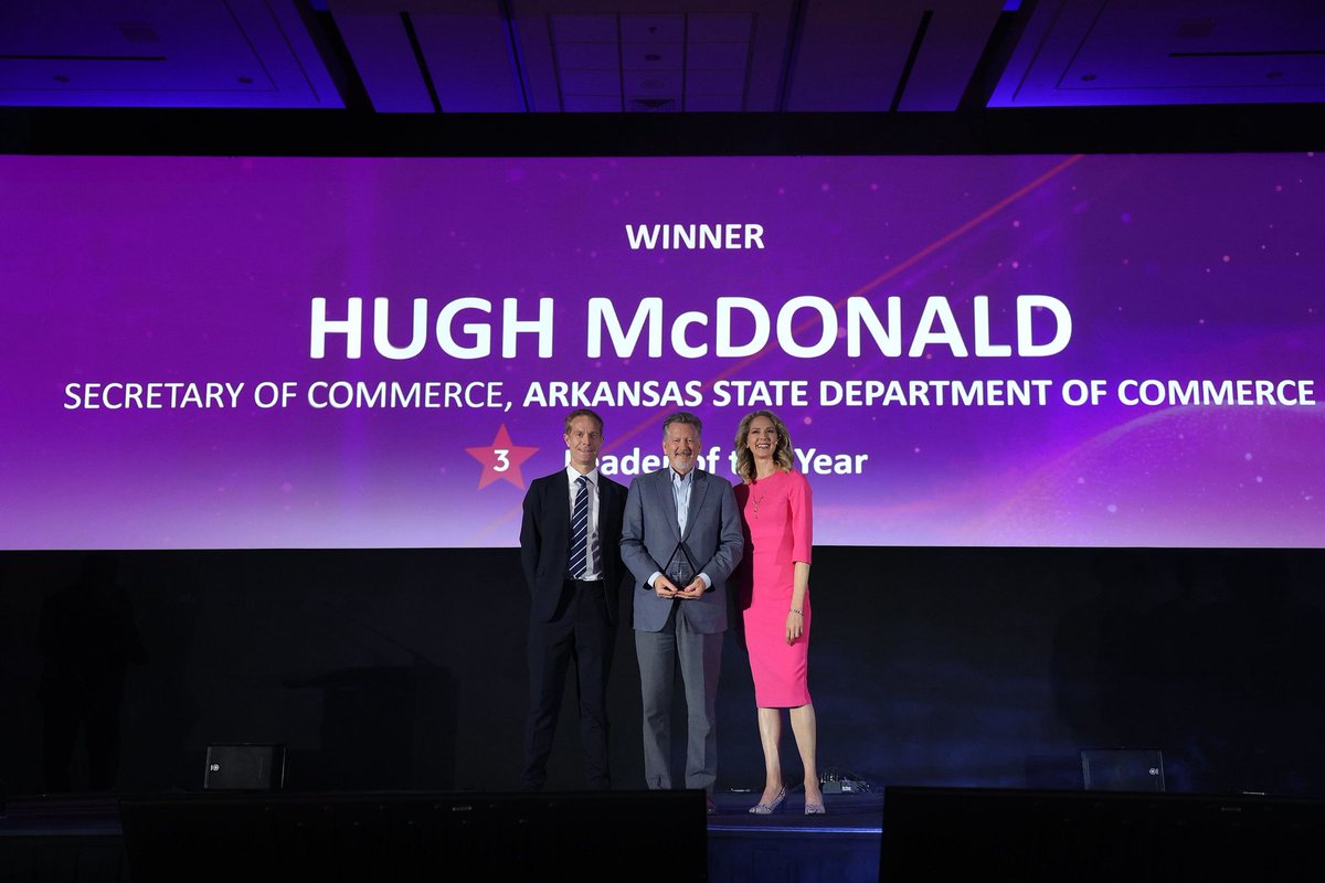 ARLithiumSummit's tweet image. Congratulations to Arkansas Secretary of Commerce Hugh McDonald who received the Voltas Award for Leader of the Year at Fastmarkets&apos; Lithium Supply and Battery Raw Materials Conference in Las Vegas!

#ARLithium

📷: @Fastmarkets