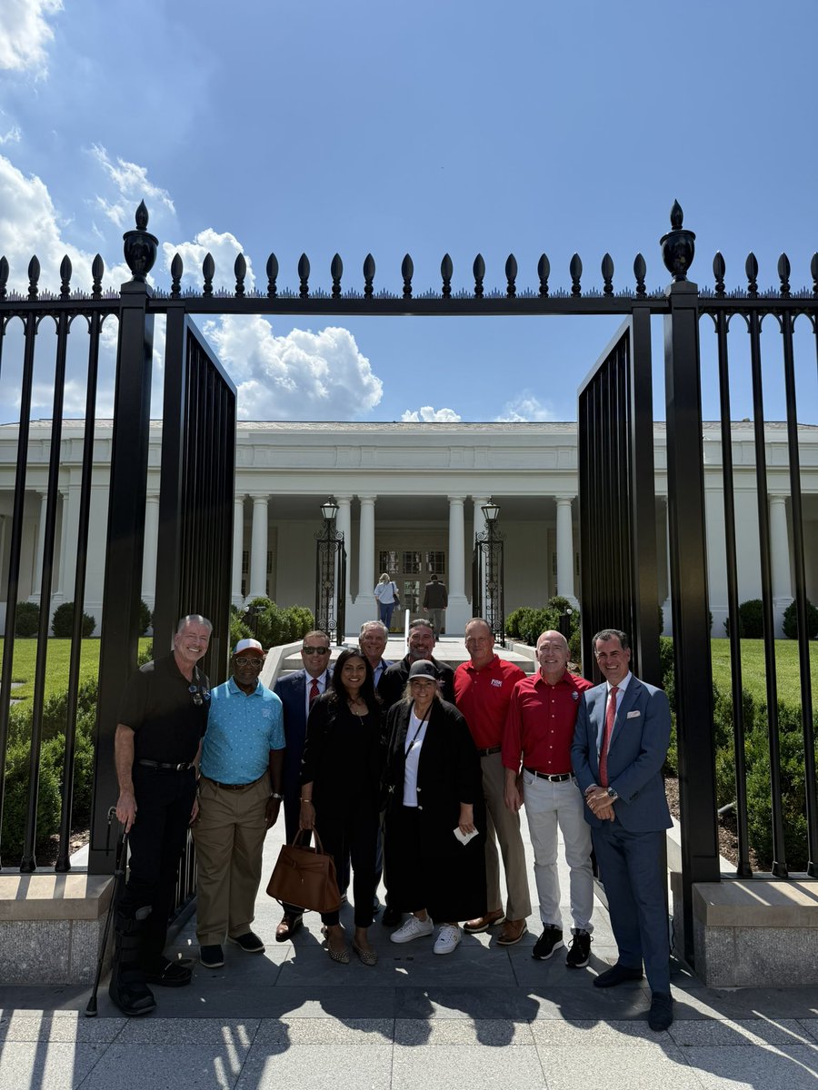 IFA (@franchising411) on Twitter photo Franchise owners from 9 states and across industries with IFA President and CEO <a href="/matthewhaller/">Matt Haller</a> at the <a href="/WhiteHouse/">The White House</a> advocating for critical tax policy to protect franchise small businesses. #BigBeautifulBill Franchise owners from 9 states and across industries with IFA President and CEO <a href="/matthewhaller/">Matt Haller</a> at the <a href="/WhiteHouse/">The White House</a> advocating for critical tax policy to protect franchise small businesses. #BigBeautifulBill