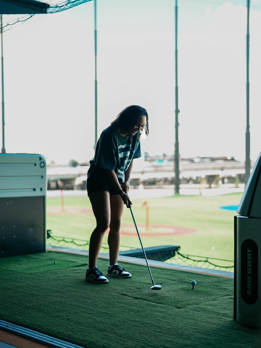GreenWaveWBB's tweet image. 𝐒𝐰𝐢𝐭𝐜𝐡𝐞𝐝 𝐭𝐡𝐞 𝐜𝐨𝐮𝐫𝐭 𝐟𝐨𝐫 𝐭𝐡𝐞 𝐜𝐥𝐮𝐛 ⛳️
𝐒𝐡𝐨𝐮𝐭𝐨𝐮𝐭 @fiveoforegolf 𝐟𝐨𝐫 𝐡𝐚𝐯𝐢𝐧𝐠 𝐮𝐬!