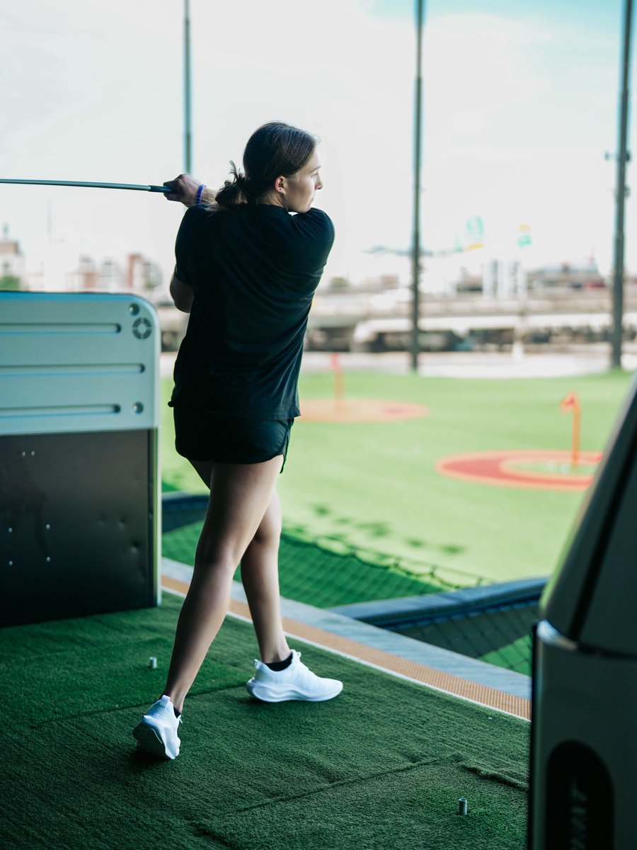GreenWaveWBB's tweet image. 𝐒𝐰𝐢𝐭𝐜𝐡𝐞𝐝 𝐭𝐡𝐞 𝐜𝐨𝐮𝐫𝐭 𝐟𝐨𝐫 𝐭𝐡𝐞 𝐜𝐥𝐮𝐛 ⛳️
𝐒𝐡𝐨𝐮𝐭𝐨𝐮𝐭 @fiveoforegolf 𝐟𝐨𝐫 𝐡𝐚𝐯𝐢𝐧𝐠 𝐮𝐬!