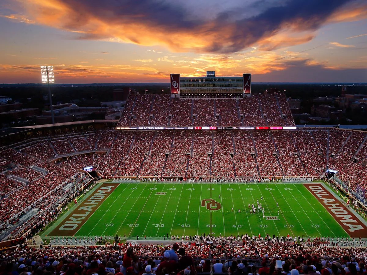 JoelWyatt832007's tweet image. Blessed to receive an offer from The University of Oklahoma @LakeDawson_ @BuckFitz @jaxon_rose8 @CoachG_HC @webb_athletics
