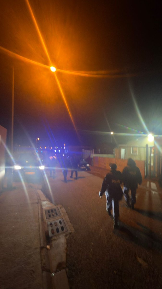 Had the privilege of spending the evening with the team from Mitchells Plain SAPS, with Minister Ricardo Mackenzie. 

Two illegal firearms seized and several drug arrests made. 

So encouraging to see them work! I know we have a lot to do to fix issues in SAPS, but it really
