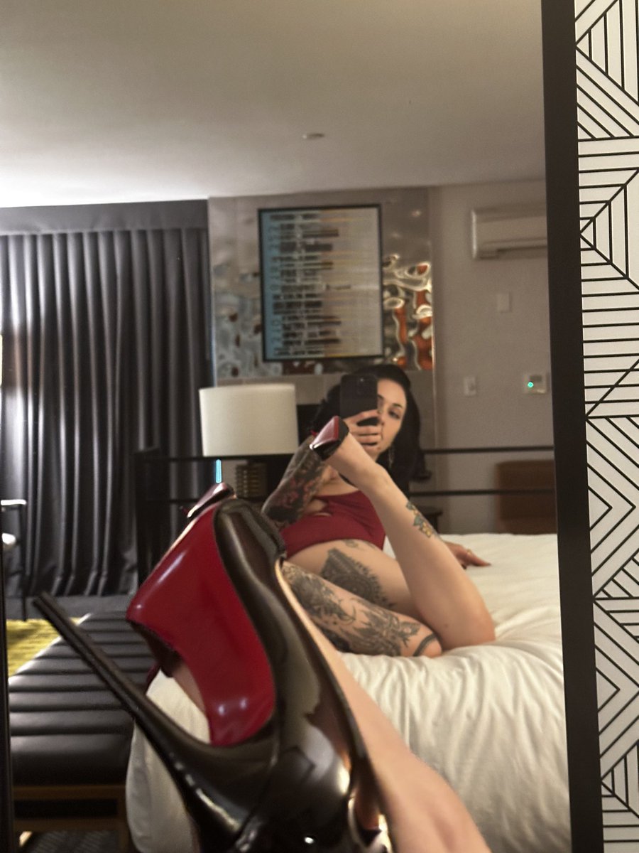 🥀