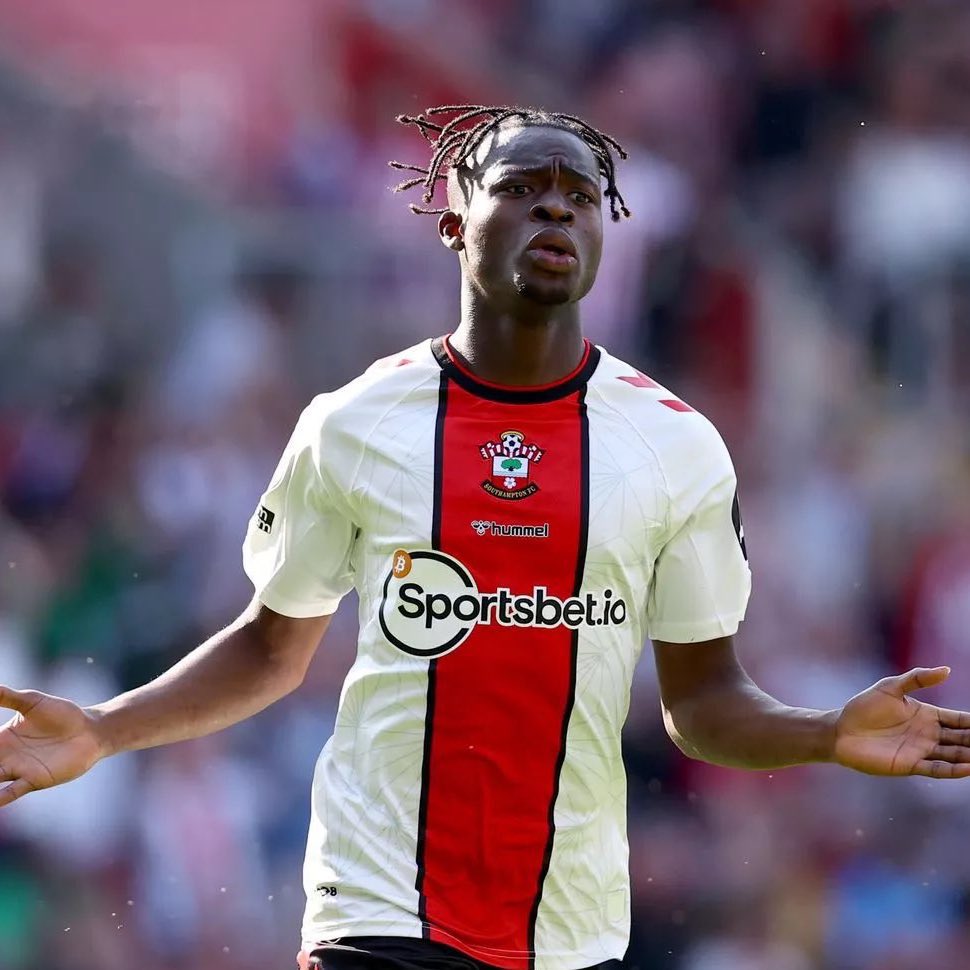 FabrizioRomano's tweet photo. 🚨⚫️🔵 Kamaldeen Sulemana to Atalanta from Southampton, here we go!

Exclusive details: deal done for €17.5m in installment plus €4m add-ons and team performance bonuses.

Southampton will also keep 15% sell on.

Sulemana will sign a contract until June 2029 plus option. https://t.co/amDtQlLXWU