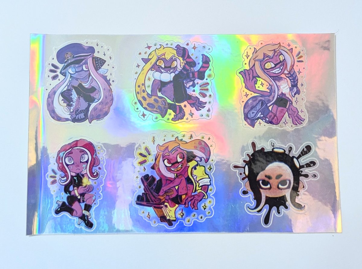 Chaotic_Pan's tweet photo. Ik I haven't posted on here in awhile but I NEED to share this, cause I just got the most exciting package ever from @kukoshn7 !!!! 

Please please please go follow them if you don't already!! And check out their Ko-fi if you wanna get some stuff of your own 💖💖💖 https://t.co/MYqTlGnNMT