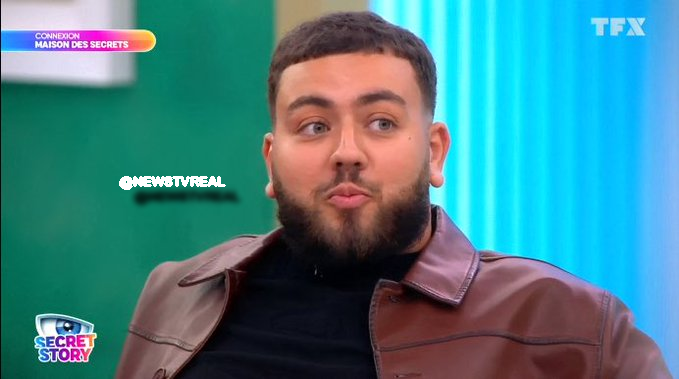 NewsReactLive's tweet photo. La France veut voir cette girouette dans le sas. #SecretStory https://t.co/28BN0YaXvx