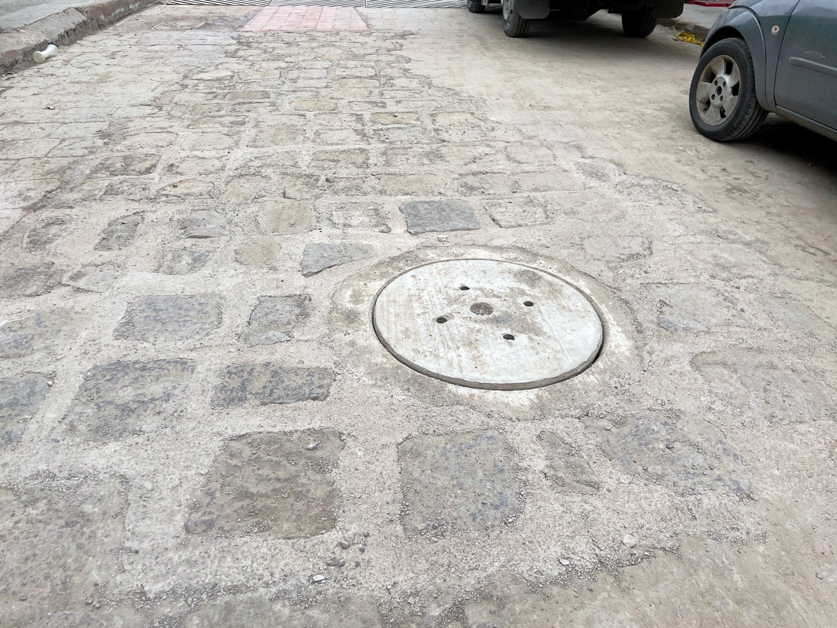 Interapas's tweet photo. 🙌¡Lista la calle Alonso! Ya se encuentra abierta la circulación vehicular.

✅Concluimos la rehabilitación de drenaje que se realizó en esta zona.

📍Los trabajos se hicieron en la esquina de 20 de Noviembre, del Centro Histórico de la capital.

#InterapasCumple #ObraTerminada https://t.co/NyLbyJkjzh