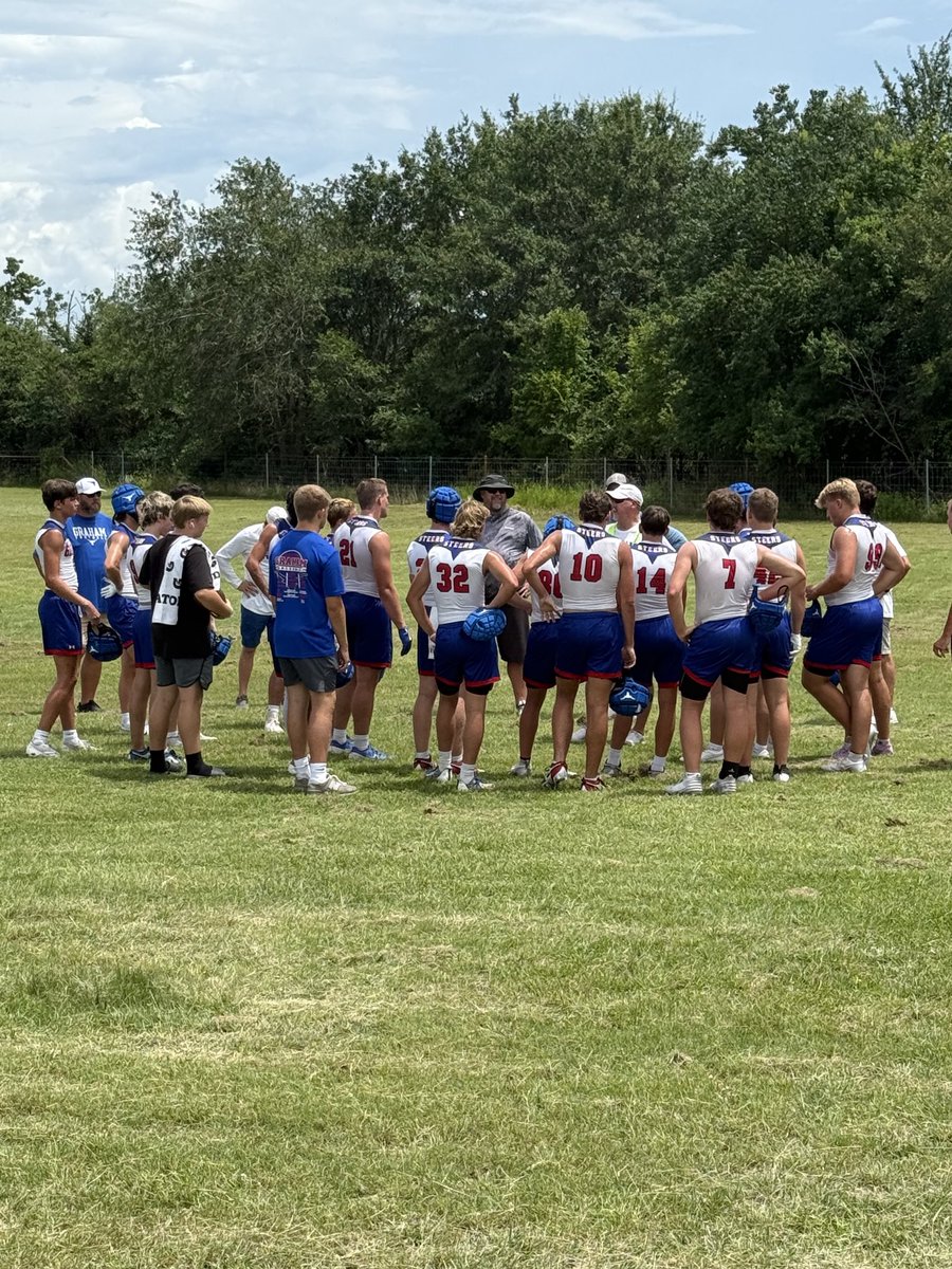 Graham7on7's tweet image. La Vega 39
Graham 12