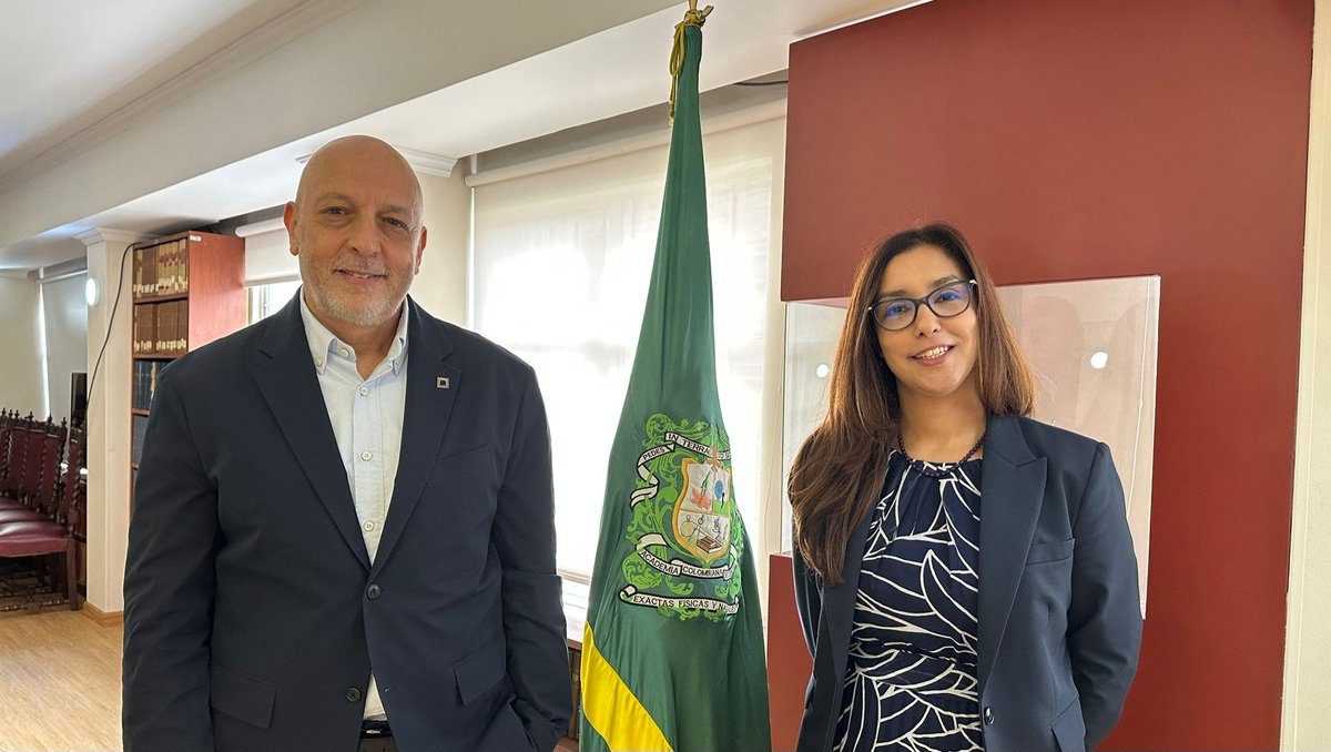 Embajada de Uruguay en Colombia 🇺🇾🇨🇴 (@uruguayencol) on Twitter photo 🔄👨🏻🔬 El Dr. Rafael Radi, recién nombrado Académico Honorario de <a href="/acadcienciacol/">AcadColdeCiencias</a> y la Embajadora de <a href="/UruguayenCol/">Embajada de Uruguay en Colombia 🇺🇾🇨🇴</a>🇺🇾, se reunieron con miembros de esa Academia de Ciencias e integrantes de la Comisión Accidental de Ciencia, Tecnología e Innovación de <a href="/CCongresoCol/">Canal Congreso Colombia</a>🇨🇴.
👇 🔄👨🏻🔬 El Dr. Rafael Radi, recién nombrado Académico Honorario de <a href="/acadcienciacol/">AcadColdeCiencias</a> y la Embajadora de <a href="/UruguayenCol/">Embajada de Uruguay en Colombia 🇺🇾🇨🇴</a>🇺🇾, se reunieron con miembros de esa Academia de Ciencias e integrantes de la Comisión Accidental de Ciencia, Tecnología e Innovación de <a href="/CCongresoCol/">Canal Congreso Colombia</a>🇨🇴.
👇