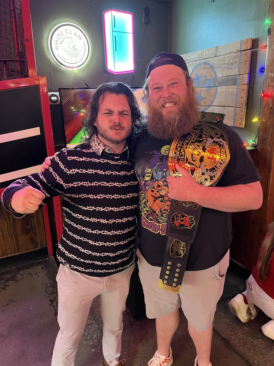 downzyyy's tweet photo. Happy birthday to my best friend, the biggest Vols fan you’ll ever meet, the guy with sweetest heart and bushiest beard. Here’s to many more WWE watch parties, power putt games, and fireball shots. Love you big dog @RealWesRhodes https://t.co/AZDQMh52Cv