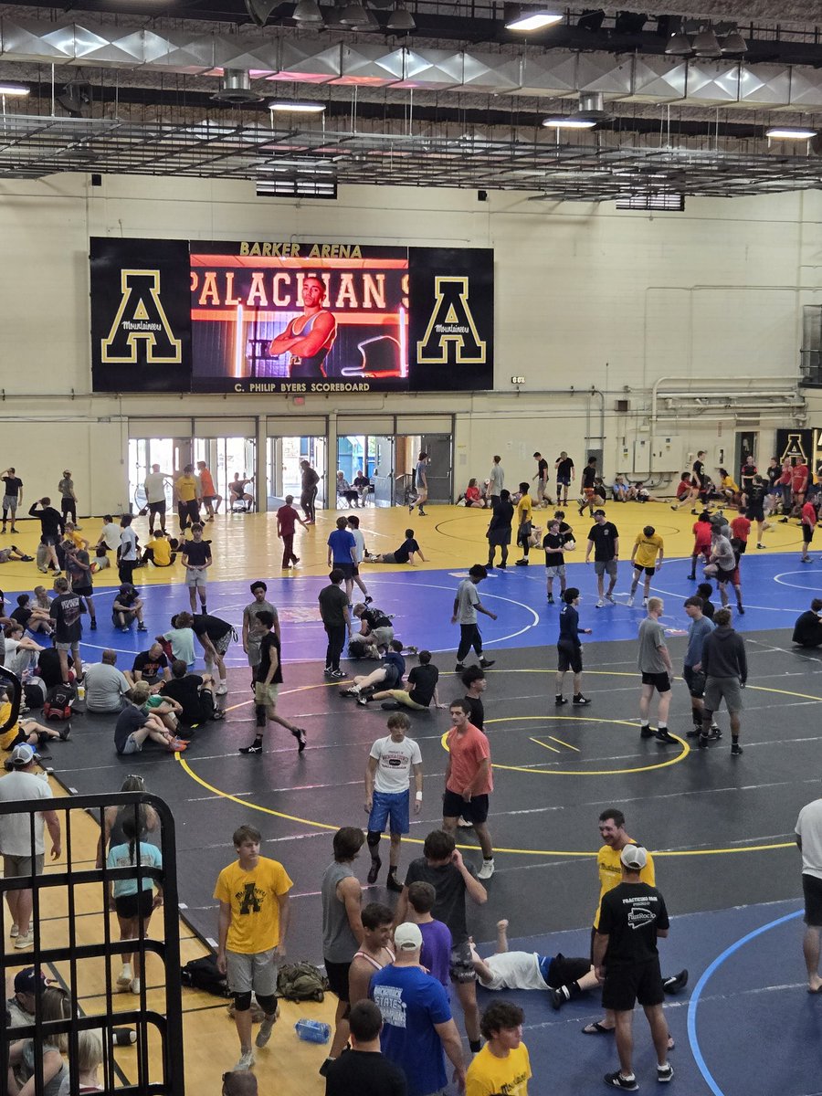 Decatur High School Wrestling tweet media