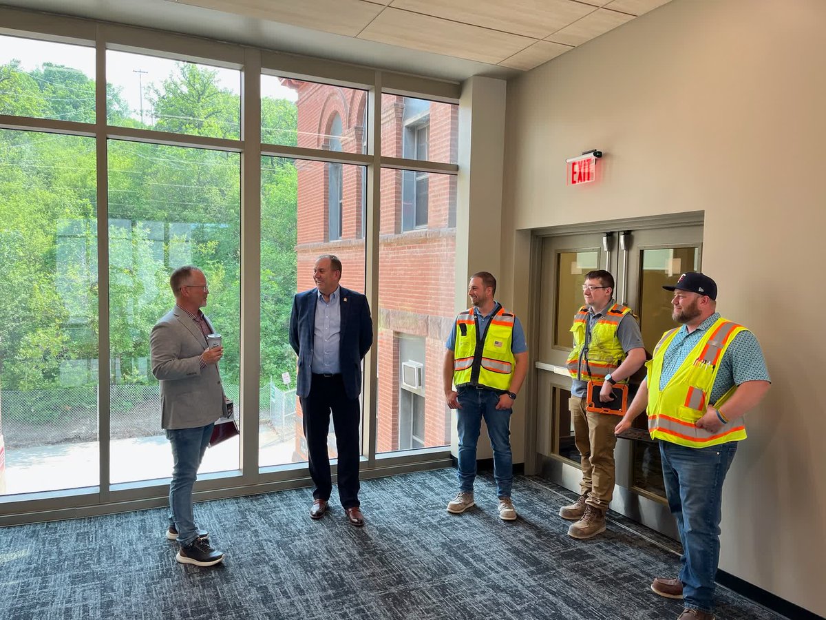 📍 Earlier this month, we welcomed NDUS Chancellor Brent Sanford to the McCarthy Hall renovation site! 🏗️

His visit marks an exciting milestone as we continue transforming this building into an old meets new space set to open this fall.

#McCarthyHall #vcsu #campus #education