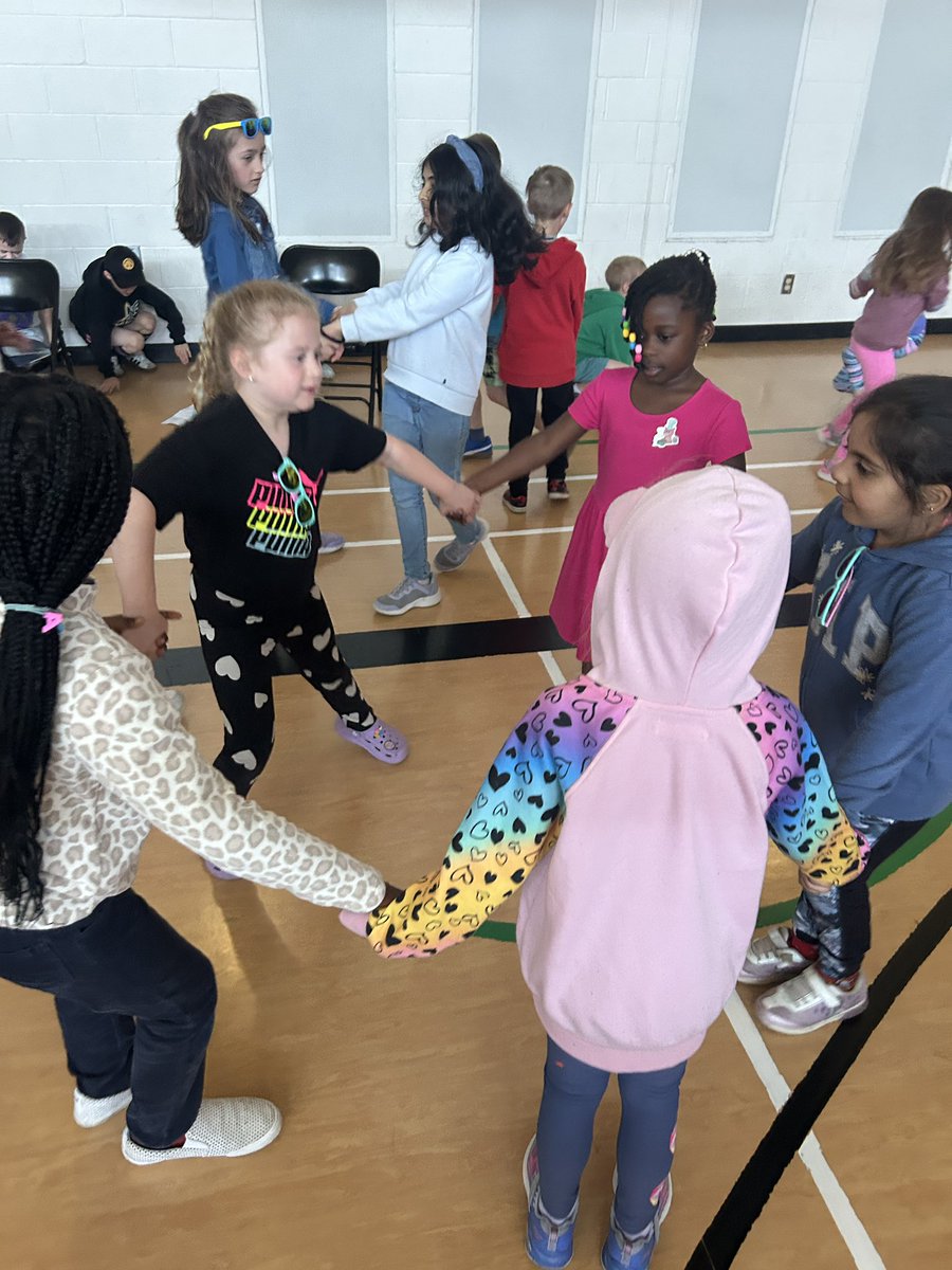 Mrs Whitney Nicholas (@mrsnicholas9) on Twitter photo A school wide dance party to lighten the mood and end our school year! <a href="/StTeresasSchoo1/">St. Teresa's School</a> A school wide dance party to lighten the mood and end our school year! <a href="/StTeresasSchoo1/">St. Teresa's School</a>