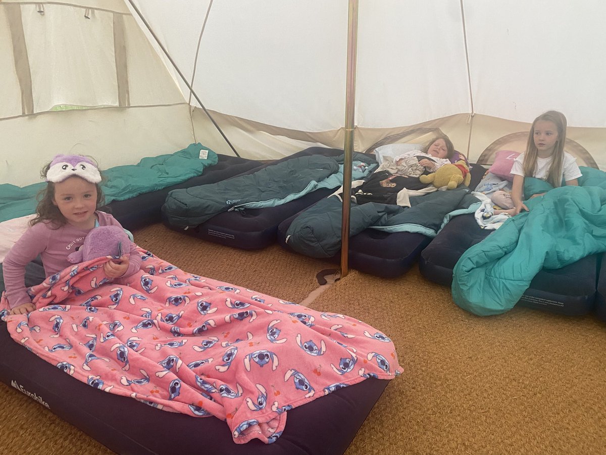 DeePointEarth's tweet photo. We are in our pjs and in our tents @DeePointPrimary https://t.co/xEJp81IyFF