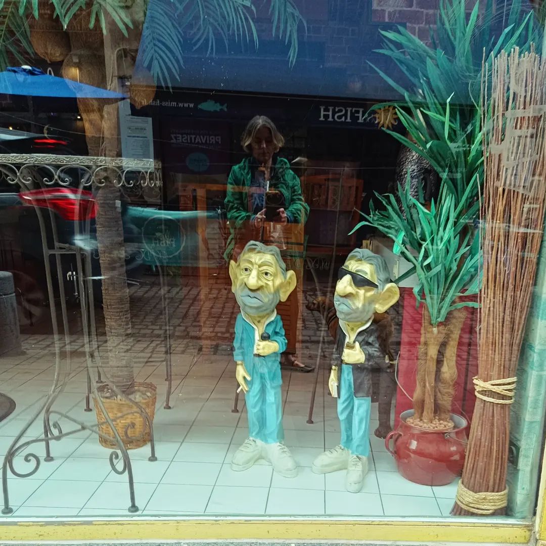 Vi esto y pensé, cómo no, en mi primo <a href="/VictorFdez_/">Víctor Fernández™</a>