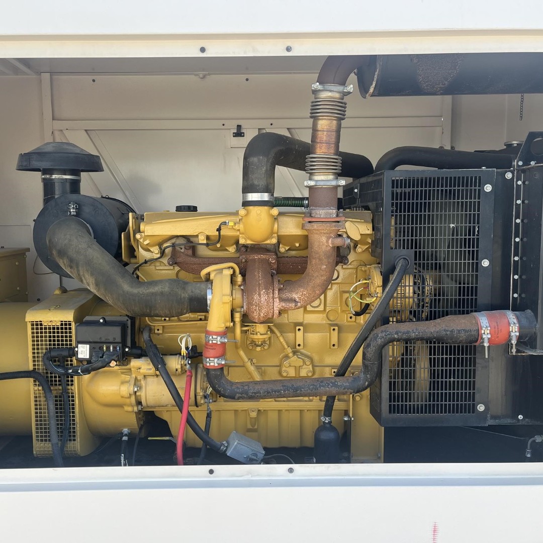 PowerSysToday's tweet image. 𝟐𝟎𝟎𝟑 𝐎𝐋𝐘𝐌𝐏𝐈𝐀𝐍 𝐃𝟏𝟐𝟓𝐏𝟏

Link to Listing ➡️ ow.ly/RF7U50WeXBU

🦾 125 kW
✅ 480 V/60 Hz
📞 Call (317) 942-7000!
 
#StationaryGenerators #PowerUp #GeneratorListing #PowerSystemsToday