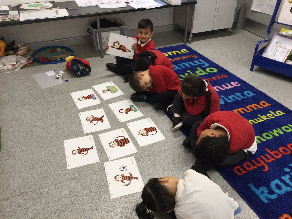 LeighPrimary's tweet photo. Nursery children enjoyed taking part in Early talk boost activities. They did good looking and good listening and followed simple instructions. They recognised and copied what the action cards were showing.@voice21oracy #Earlytalkboost #actioncards #concentration #lifelonglearner https://t.co/mFhTocndsq