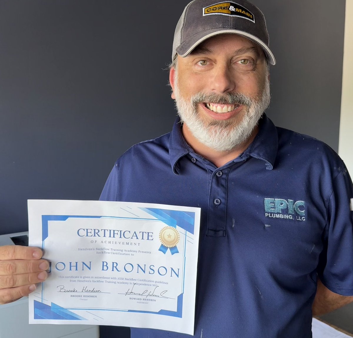 EpicPlumbingLLC's tweet photo. Congratulations John on becoming BACKFLOW certified! https://t.co/qpwiCD7jZJ