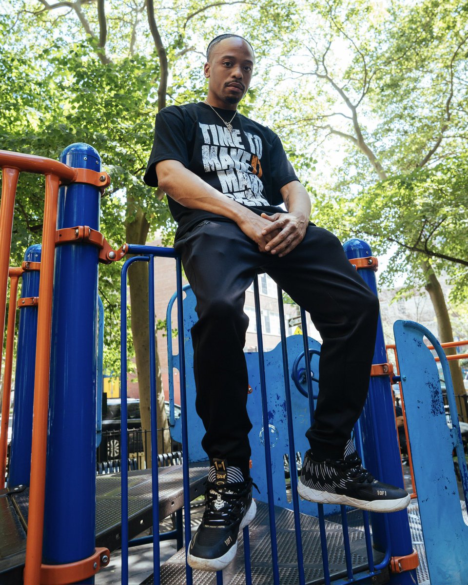 planes's tweet image. TOMORROW — WE OUTSIDE.
It’s more than a drop… it’s a statement.
Pull up to the @planes store 4–7 PM for the release of my first exclusive tee, created to honor Gun Violence Awareness Month and the life of my brother, friend, and business partner @neall.cornelius.
This one…