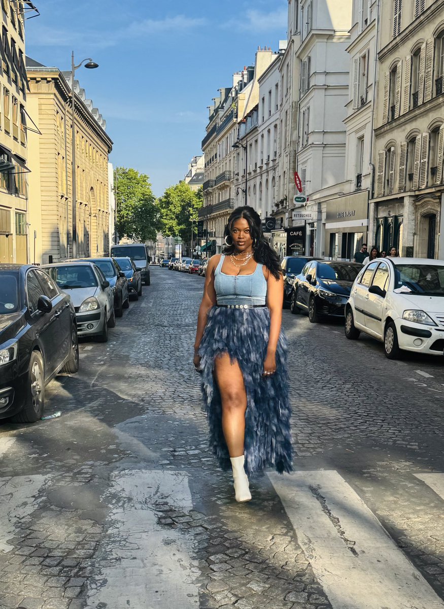 Wanted to give saloon girl chic for Beyoncé in Paris and I ate that right on up if I do say so myself 🤭