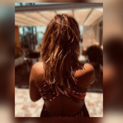 Channellah's tweet photo. #NuevaFotoDePerfil https://t.co/IcUKKb8qa6