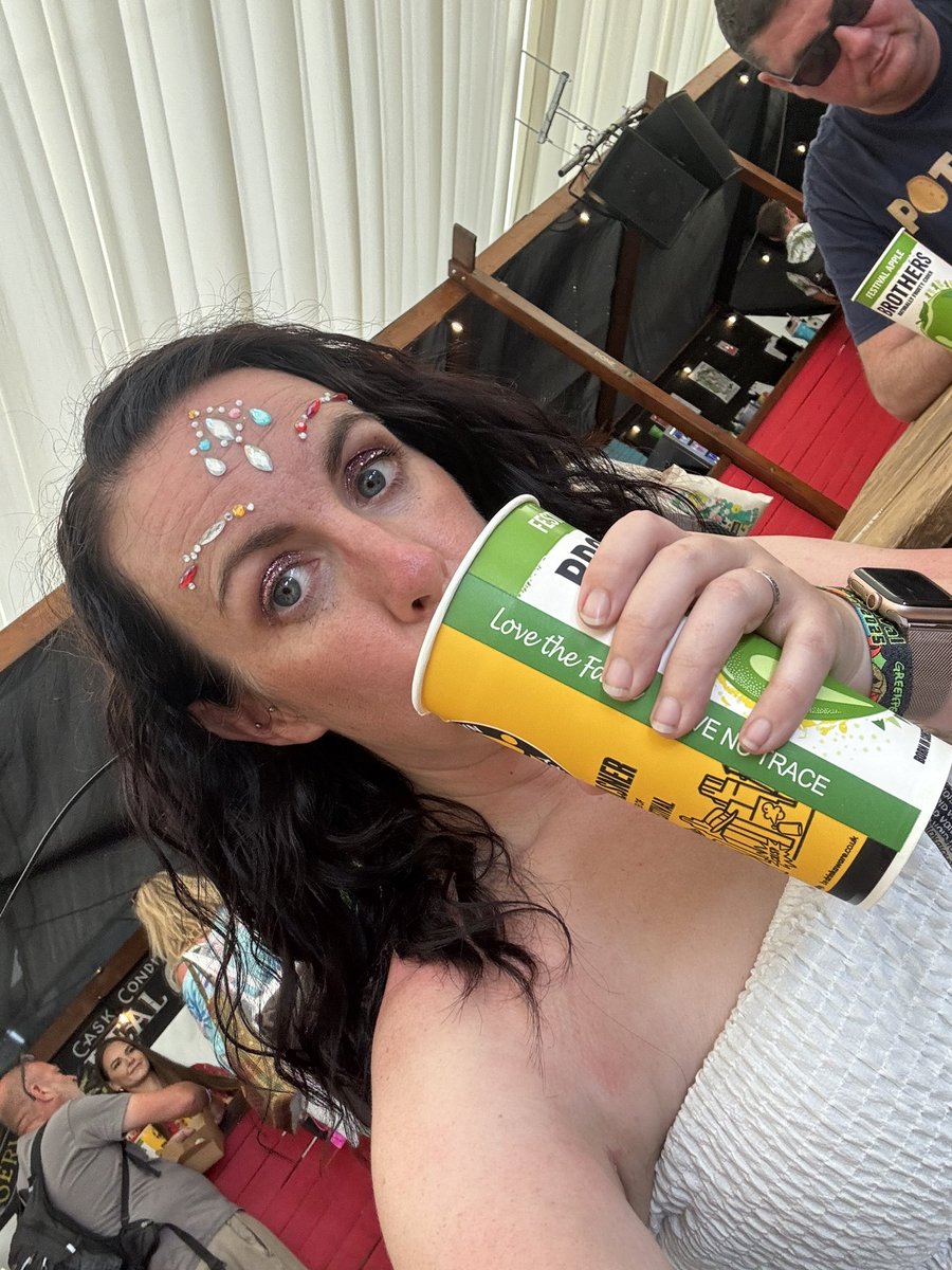 Layla Everard tweet media