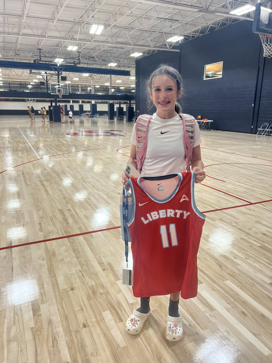 Gianna Hartley (@ghartley101010) on Twitter photo Just finished my second year at <a href="/LibertyWBB/">Liberty Women's Basketball</a> elite camp and earned a spot on the middle school All-Star team 💪🏻
<a href="/mikemillsnc/">Mike Mills WBB College Recruiting</a> #class2031 #womensbasketball #girlsbasketball #middleschoolbasketball Just finished my second year at <a href="/LibertyWBB/">Liberty Women's Basketball</a> elite camp and earned a spot on the middle school All-Star team 💪🏻
<a href="/mikemillsnc/">Mike Mills WBB College Recruiting</a> #class2031 #womensbasketball #girlsbasketball #middleschoolbasketball