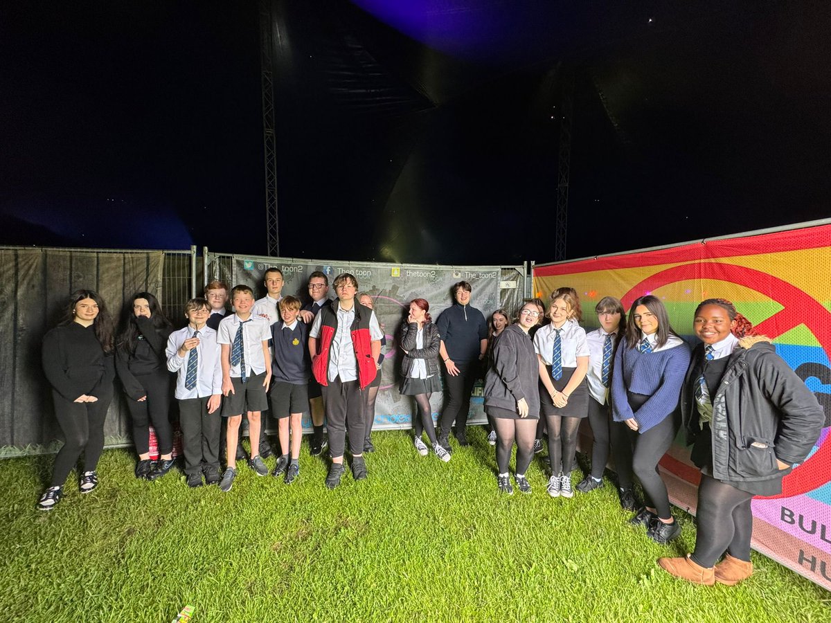 YesDumfries's tweet photo. It’s been another busy day at Park Farm for #TeamToon 👍

We were delighted to be joined by pupils from St Joseph’s College, colleagues from a range of local partners and young people attending the #WeCare Event - part of the Youth Beatz Fringe Festival for Tours today. 🎧 https://t.co/3LajjcUNlG