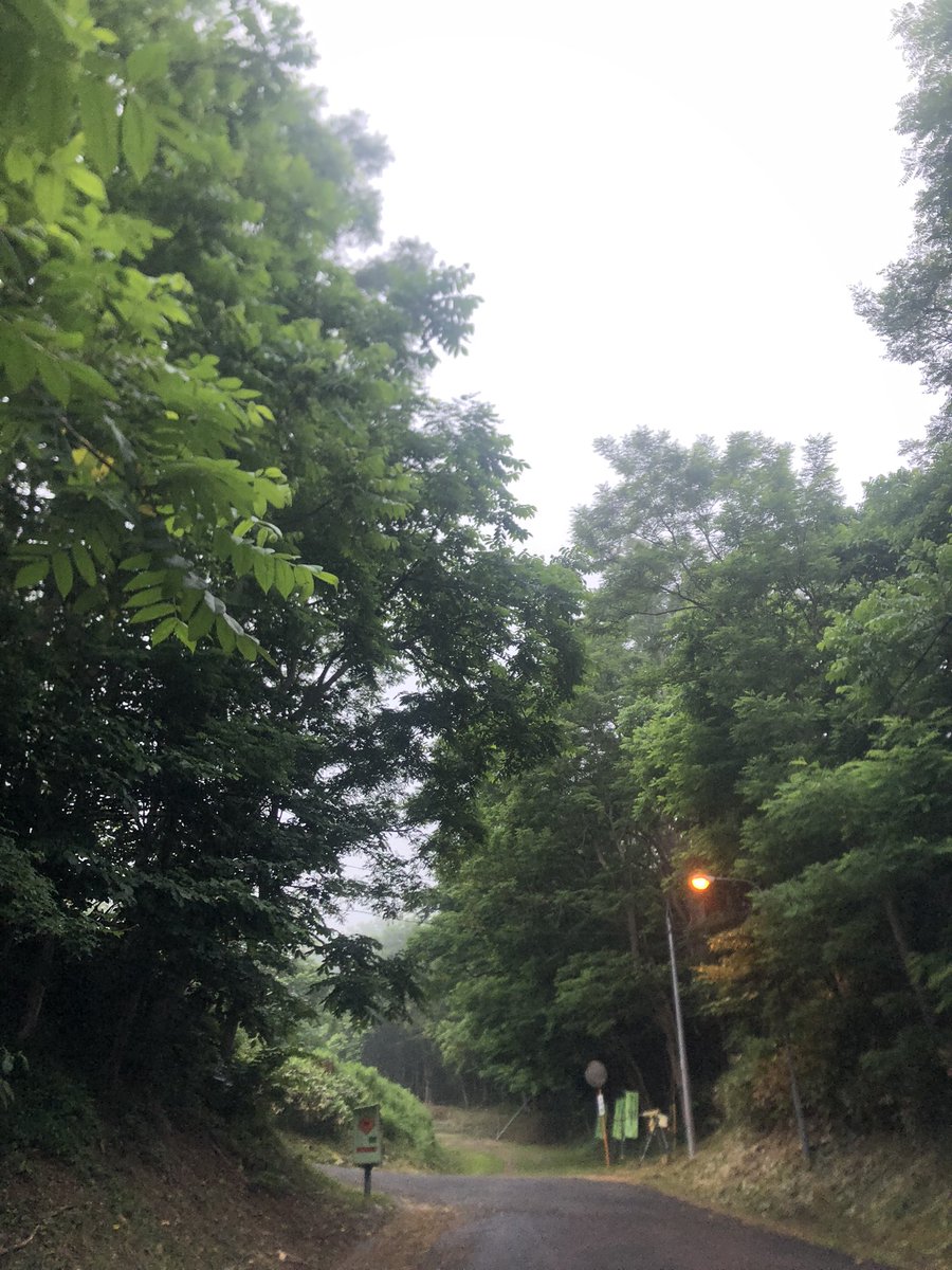 hatumi_AAA's tweet photo. お疲れ様でした！😌 
さて、今日も帰ったら制作頑張ろー！！
明日あみぐるみ納品行きます❤️🙌✨✨✨ 
キーホルダーもっと作りたい❤️✨ https://t.co/8cv43HLJnr