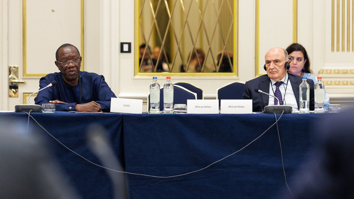 IGADPeace's tweet image. 📍 Brussels, Belgium. 26 June 2025.
Hon. @lawrncekorbandy, IGAD Special Envoy to Sudan, participated in the Fourth Consultative Meeting on Sudan held in Brussels. Areas of focus were: fostering coordination among peace efforts and exploring pathways toward de-escalation,…