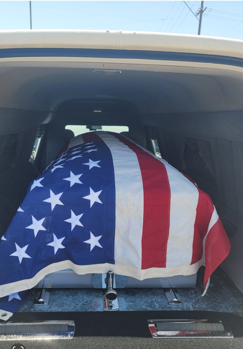 Thank you for your service, dad. 🙏🇺🇲