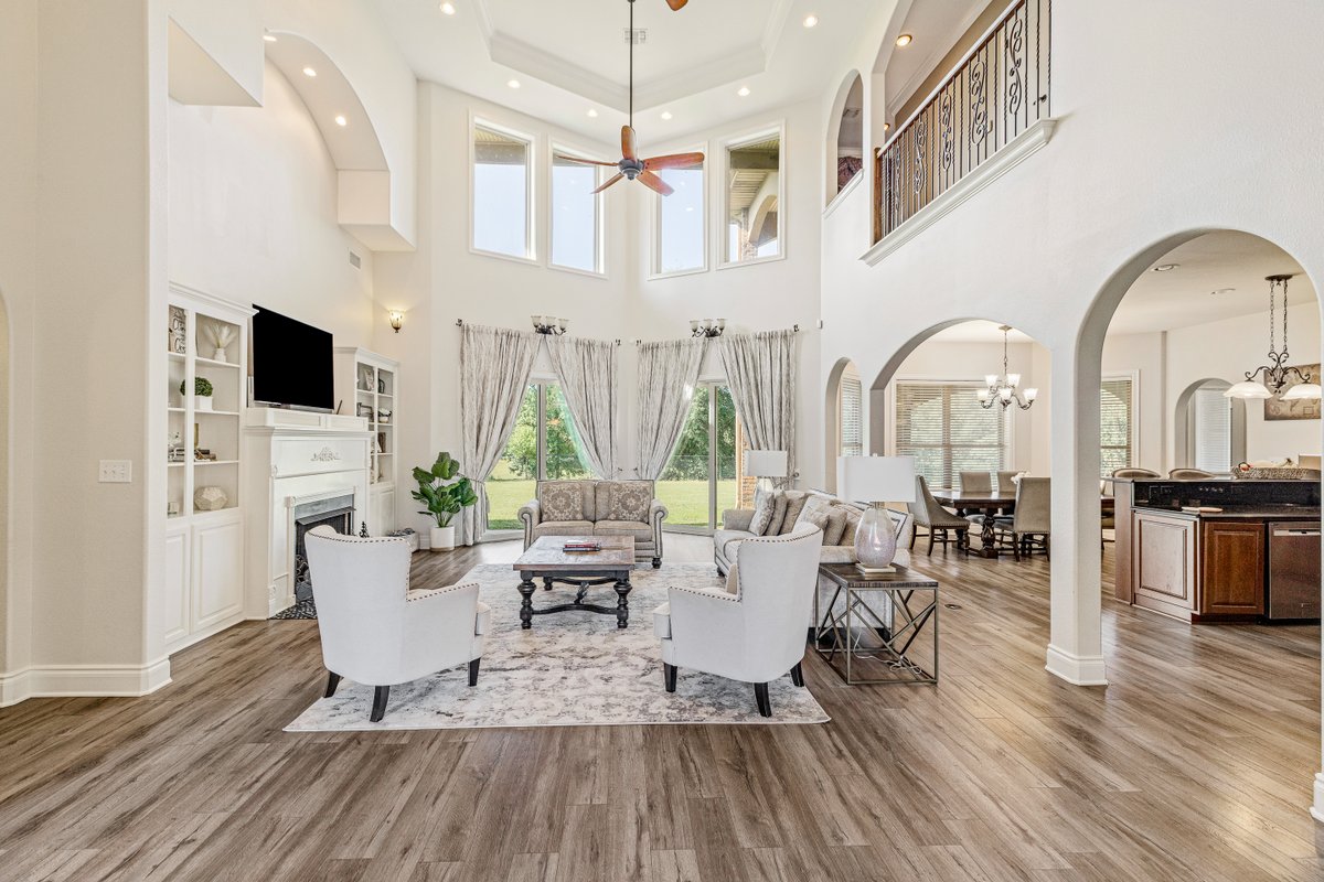 brianbendily's tweet photo. New 2 Story House For Sale‼️
📍 379 Dr Davis Rd, Calhoun, LA
💰785,000 | 🛏 3 Bed | 🛁 3 Bath 
📐 5,367 SqFt | 🌿 7.5 Acres | 🪷 Private Pond

This isn’t your average two-story—it’s a home built for breathing room, both inside and out. https://t.co/OkSaOB7bOn