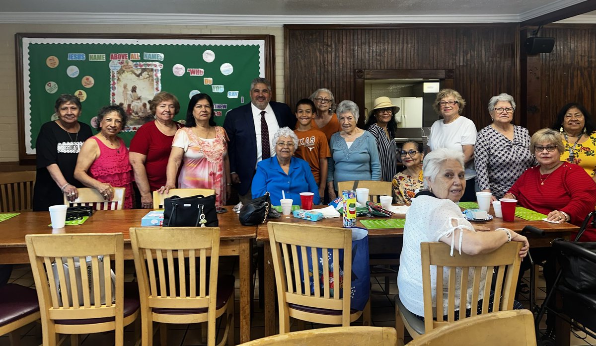 JudgeTrevinoIII's tweet image. Gregory & I had a blast visiting with Los Abuelitos of Our Lady Of Guadalupe. @AnaHdzTx had court so she sent her Chief Ambassador to represent her. It’s always great to see so many friends & neighbors since childhood. #JP61 #ThePeoplesJudge #ThePeoplesCourt👨🏽⚖️❤️⚖️