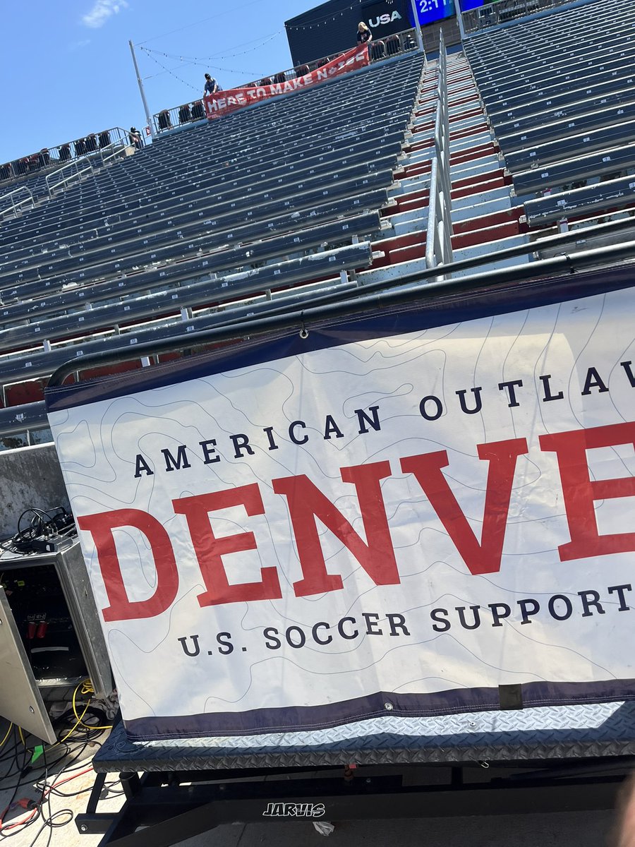 WE ARE SO BACK

See everyone in a few hours!