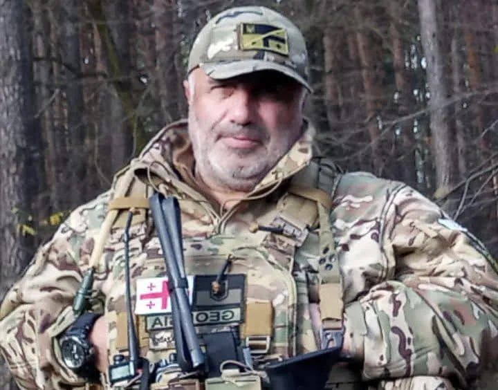 DavidIlnitsky's tweet photo. Умер грузинский боец, вице-полковник Вано Надирадзе – руководитель грузинской группы в составе сил специальных операций Украины.
Не выдержало сердце... 
Вано воевал на стороне ВСУ с первых дней полномасштабного вторжения орков. 

Благословенная память Герою! 🇺🇦

Героям Слава! 🇺🇦 https://t.co/iOpX8qa2ds