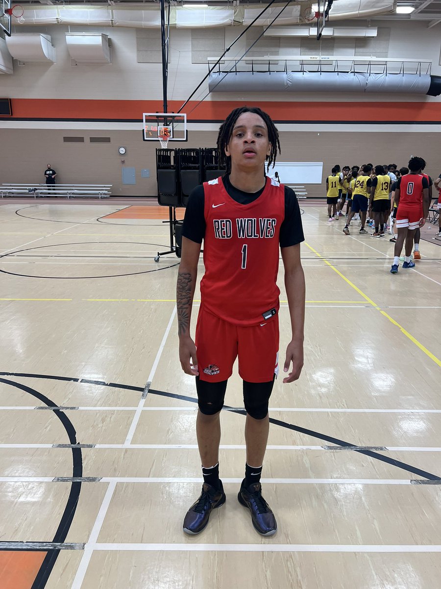 Class of 2027 6’5” combo guard <a href="/adukes2233/">Amari Dukes</a> of <a href="/Clockwood_Coach/">Corey Lockwood</a> is a three level scorer. Can get where he wants off the dribble. Totaled 16 points vs <a href="/GladiatorBaske2/">Gladiator Basketball CTK (Chicago)</a>. #dekalblive <a href="/DeKalb_Live/">DeKalb Live</a> <a href="/dekalb_bball/">Mike Reynolds</a>