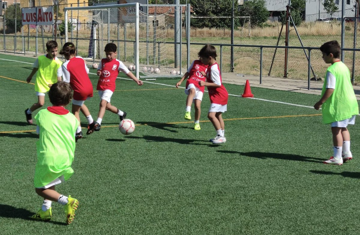 campuschuchij's tweet photo. 👉🏻 ¡Gracias por ser ya como nuestra familia! Sin vosotros, nada sería posible.

💜 Somos Palencia https://t.co/k9e9UVhdOz